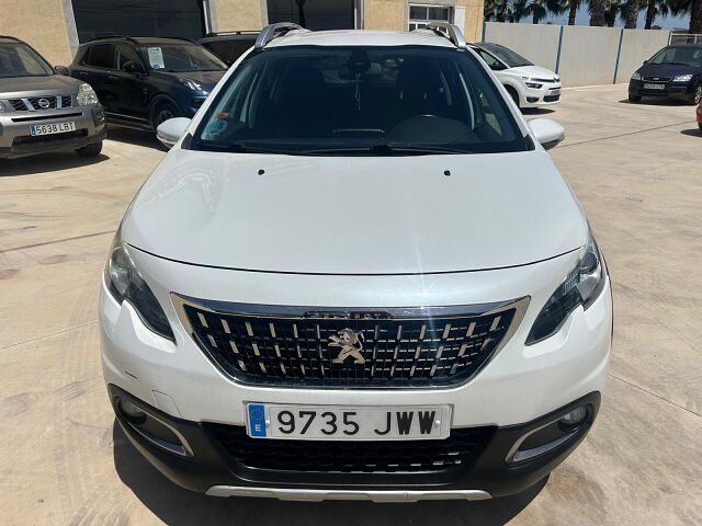 PEUGEOT 2008 ALLURE 1.2 E-THP AUTO SPANISH LHD IN SPAIN 108K 1 OWNER SUPERB 2017
